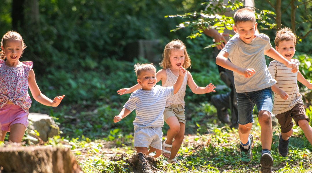 Die Bedeutung von Naturerlebnissen und Outdoor-Aktivitäten für Kinder
