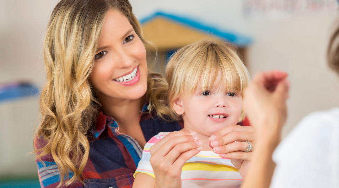 Wie entwickelt sich Sprache bei Kindern?